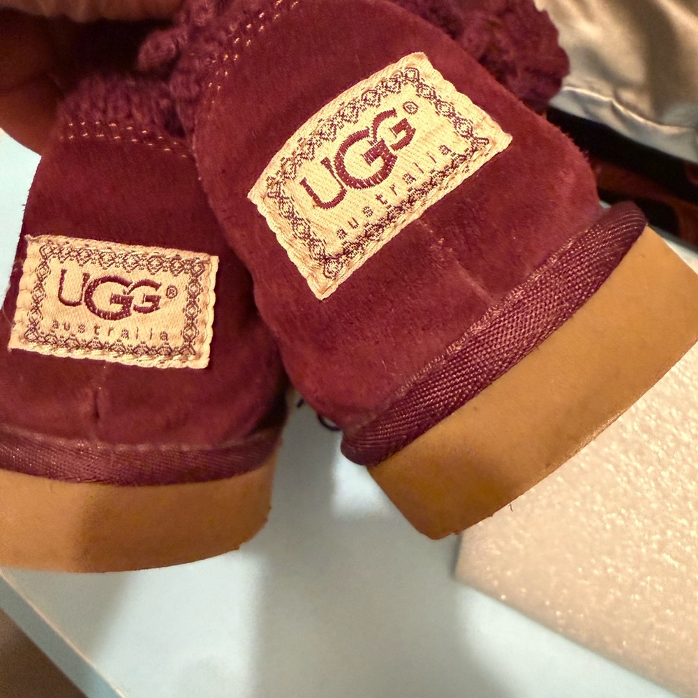 UGG Burgundy knit boots, 9M/EU40